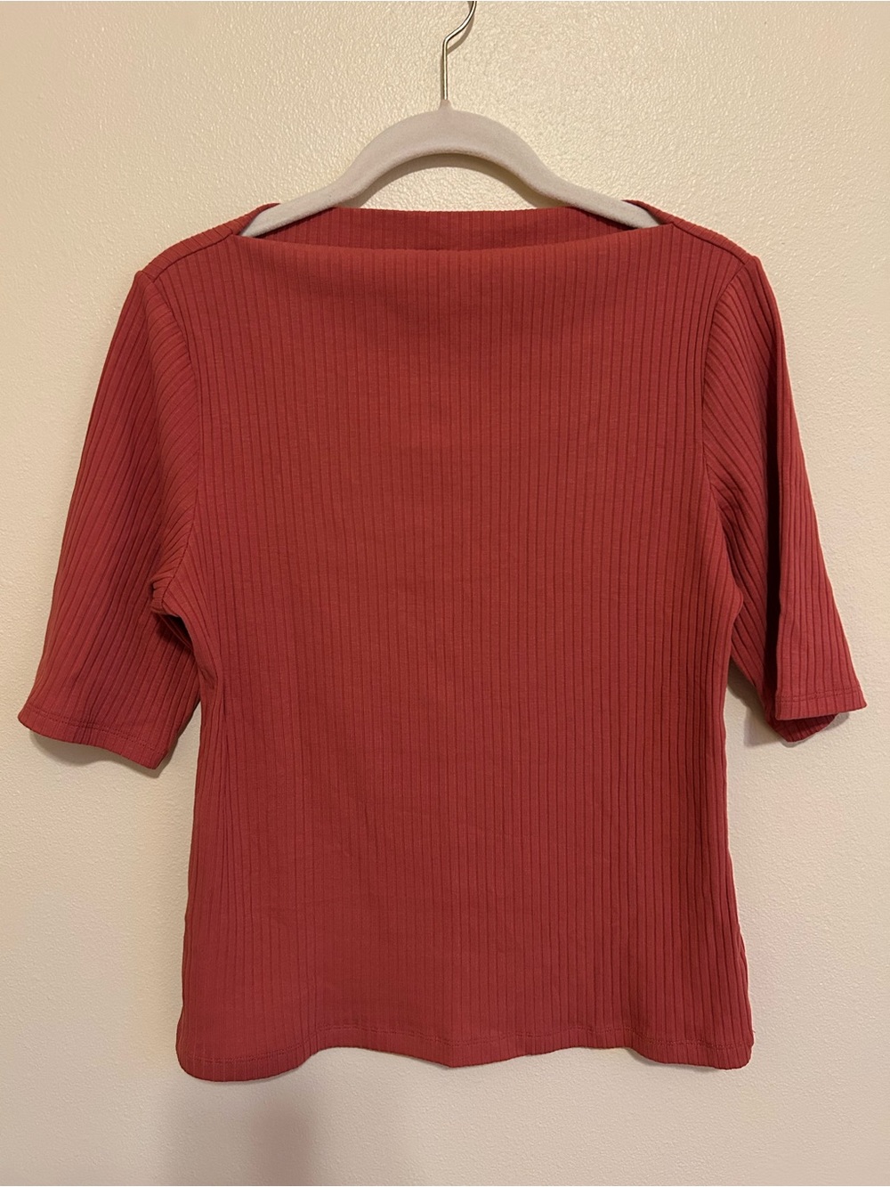 Old Navy Ribbed Short Sleeve Top in Rust